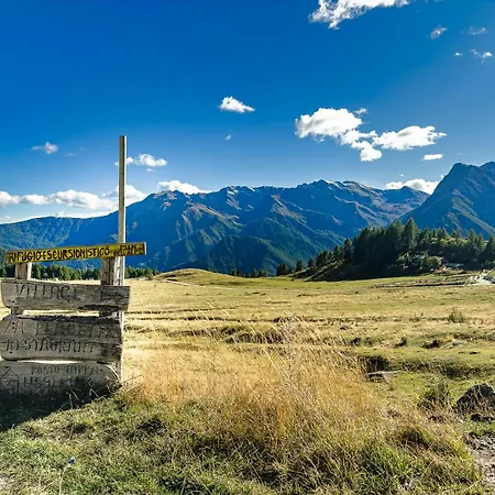 Pista Olimpica 1min - Box - Seggiovia 3min Appartement Plan (Piedmont)