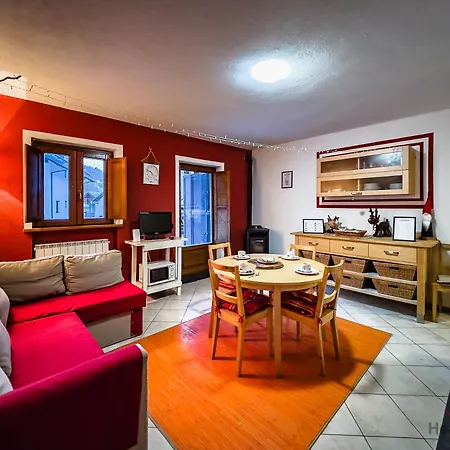 Pista Olimpica 1min - Box - Seggiovia 3min *